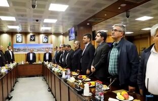 گزارش تصویری از بازدید سردار نجار فرمانده قرارگاه اقتصادی وزارت دفاع از شرکت پتروشیمی شیراز و دیدار با مهندس پورکیا سرپرست شرکت پتروشیمی شیراز