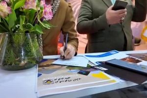 حضور گسترده بازدیدکنندگان در غرفه شرکت فولاد آلیاژی مرکزی بافق 