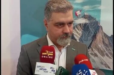 تمهیدات شرکت  بیمه دی برای گسترش و تسهیل  خدمات بیمه ای